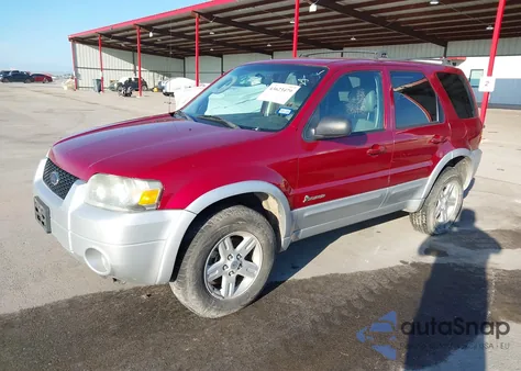 2006 Ford Escape Hybrid from USA, damaged, VIN 1FMCU95H86KB21095